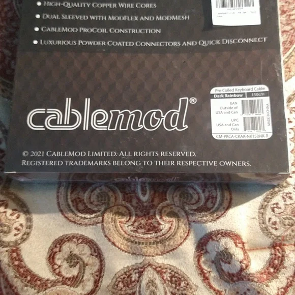 CableMod Pro Coiled Keyboard Cable - Picture 7 of 10